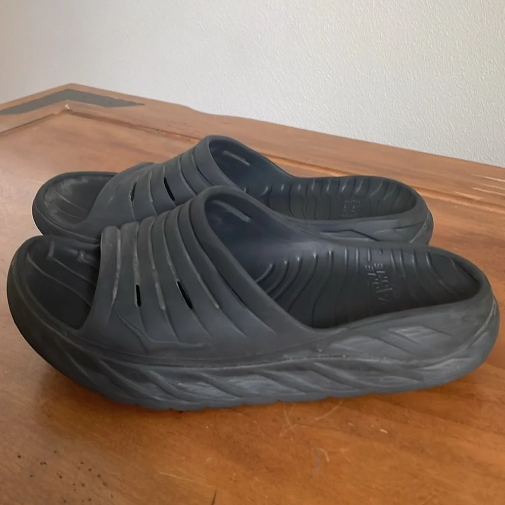 Hoka One One Slider Sandals Size 11